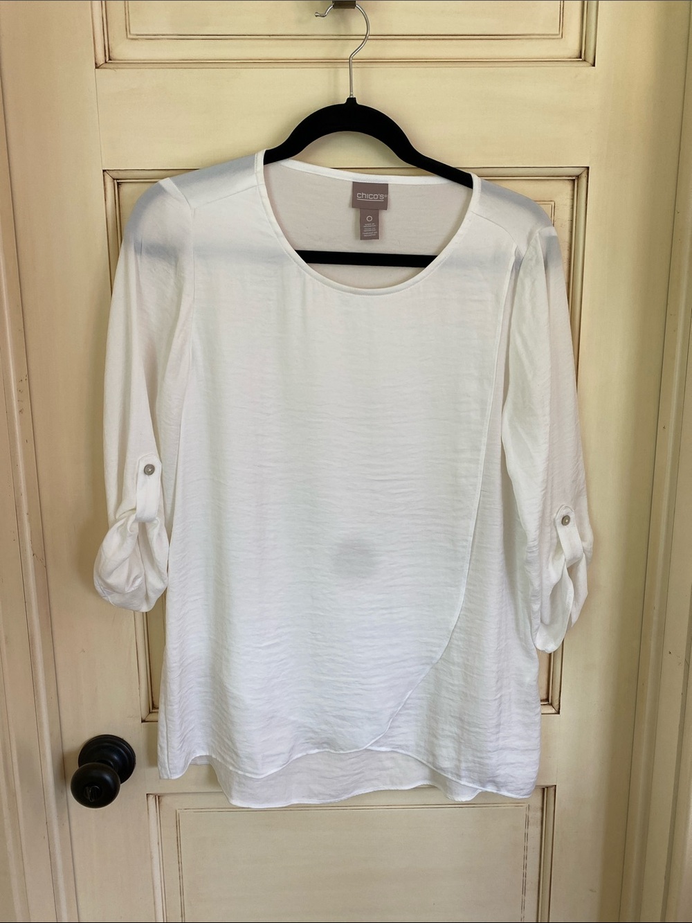 Chico's White Scoop Neck Roll-Tab Sleeve Tunic